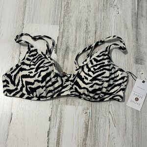 Shade & Shore Bikini Top Side 34 B.    NWT